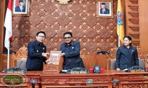 Wali Kota Denpasar Sampaikan Usulan 3 Ranperda, DPRD Usulkan 1 Ranperda Inisiatif