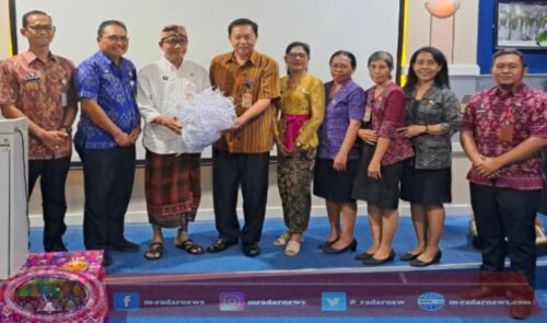 Bapenda Kota Denpasar Musnahkan Ratusan Arsip Tak Miliki Nilai Guna