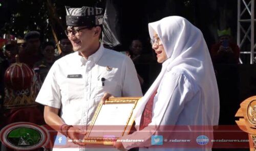 BEC 2024 Masuk Festival Terbaik, Terima Piagam Kharisma Event Nusantara di Banyuwangi