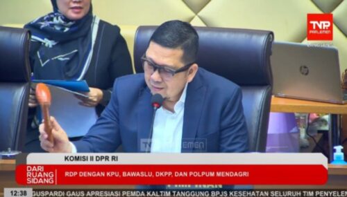 DPR, KPU, Bawaslu, DKPP dan Pemerintah Sepakati Rancangan Tiga Perbawaslu dan Tiga PKPU terkait Pemilihan Kepala Daerah