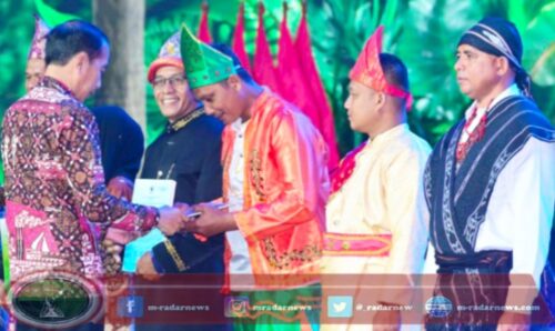 Hadiri Festival LIKE 2 di JCC, Presiden Serahkan SK Perhutanan Sosial dan TORA serta Sertifikat Layanan Dana