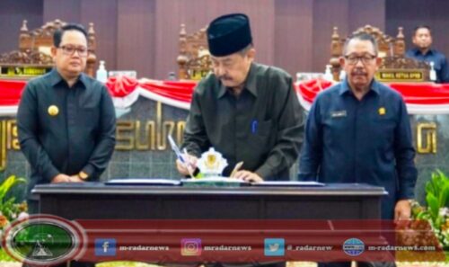 DPRD dan Pemprov Jatim Resmi Sahkan Raperda Perubahan APBD 2024 jadi Perda