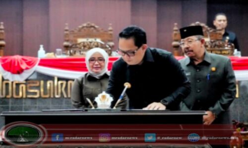 DPRD dan Pemprov Jatim Sahkan dan Setujui Raperda KTR jadi Perda