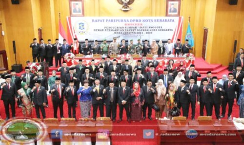 Sebanyak 50 Anggota DPRD Surabaya Periode 2024-2029 Resmi Dilantik
