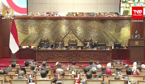 Rapat Paripurna Khusus HUT ke-79 DPR RI, Puan: DPR Berhasil Selesaikan 63 UU dalam Setahun