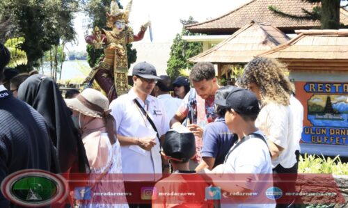Pastikan Kepatuhan Bayar Pungutan, Dispar Bali Lakukan Pengecekan PWA di DTW Ulun Danu Beratan