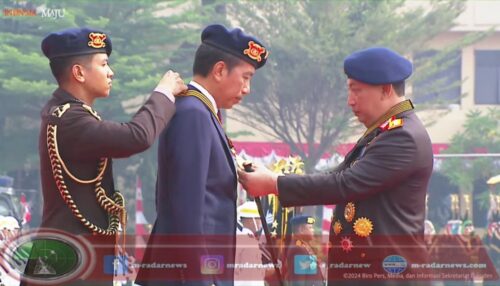Hadiri Apel Pasukan Pengamanan Pelantikan Presiden-Wapres 2024, Jokowi Terima Medali Penghargaan Loka Praja Samrakshana