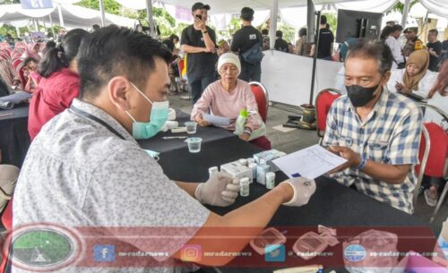 Jelang Natal 2024, Pemkot Surabaya Bersama Yayasan Mawar Sharon Peduli Gelar Pengobatan Gratis bagi 2.500 Orang