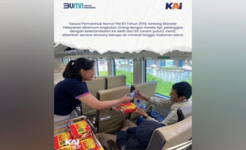 Keterlambatan Kedatangan KA, Daop 8 Surabaya Bagikan Service Recovery pada Pelanggan di Jember
