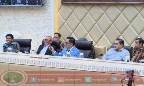 Komisi II DPR RI, KPU, Bawaslu dan DKPP Sepakati Pelantikan Serentak Kepala Daerah pada 6 Februari 2025