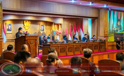 Bupati Giri Prasta Sampaikan Penjelasan Raperda RTRW Badung 2025-2045