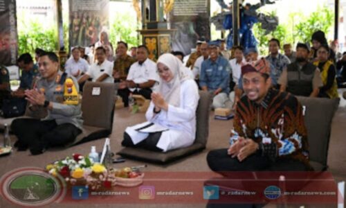 Peringati HPN 2025: 17 Tokoh dan Instansi Banyuwangi Terima PWI Award di Banyuwangi