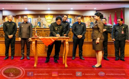 Rapat Paripurna Pengambilan Keputusan Terhadap Raperda RTRW Kabupaten Badung 2025-2045