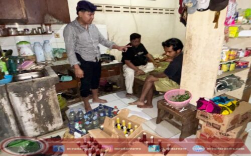 Satresnarkoba Polres Boyolali Amankan Puluhan Miras di Kecamatan Gladagsari