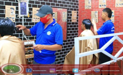 Keberadaan Barbershop di Lapas Banyuwangi: Warga Binaan Tunjukkan Bakat dan Keahlian Potong Rambut di Banyuwangi
