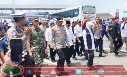 Forkopimda Jatim Pantau Arus Mudik Lebaran 2025 di Pelabuhan Ketapang Banyuwangi di Banyuwangi