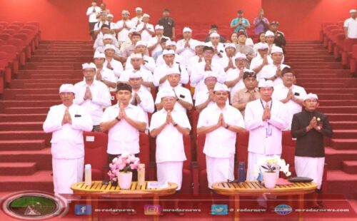 Pastikan Kesiapan Karya IBTK dan Kenyamanan Pengunjung, Gubernur Bali Pimpinan Rakor di Besakih