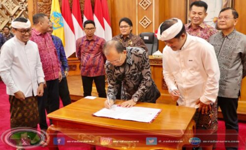 Dorong Pemerataan Pembangunan, Gubernur Koster dan Enam Kepala Daerah Teken Kesepakatan 10 Persen PHR