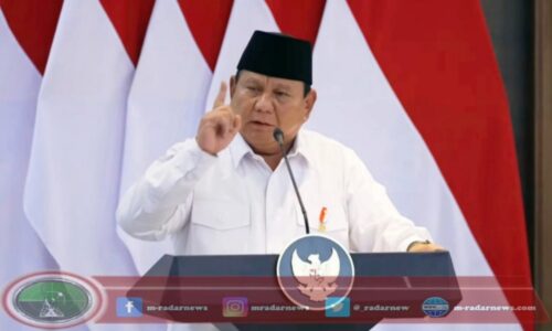 Presiden Prabowo Evaluasi Kinerja Enam Bulan Pertama Masa Pemerintahan