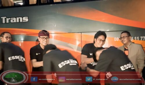 Lepas Keberangkatan Kesebelasan Perseden ke Yogyakarta, Giri Prasta Pesankan Tetap Jaga Suportivitas Tim