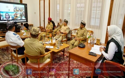 Dorong Percepatan Konektivitas Pariwisata, Kemenpar Gelar Rapat dengan Bupati Banyuwangi di Banyuwangi