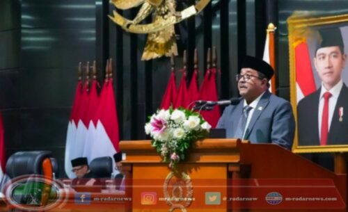 Tanggapi Pandangan Fraksi, Wagub Rano: Program Sekolah Swasta Gratis Jadi Prioritas dalam Perubahan APBD 2025
