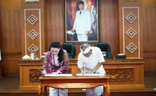 Gubernur Bali dan Maluku Utara Teken Kesepakatan Kerja Sama Tiga Sektor Strategis