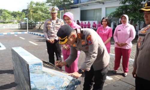 Tanamkan Kesadaran Berlalu Lintas Sejak Dini, Kapolresta Banyuwangi Resmikan Taman Edukasi untuk Anak-anak  di Banyuwangi