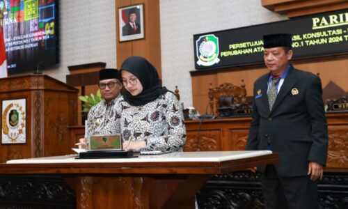 Rapat Paripurna, Pemkab dan DPRD Banyuwangi Sepakat PBB-P2 Tak Ada Kenaikan di Banyuwangi