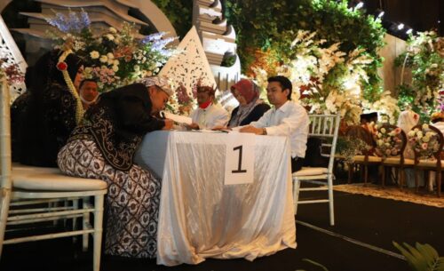 Pemkot Surabaya Gelar Isbat Nikah Massal, 285 Pasangan Kantongi Status Hukum Resmi