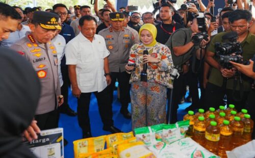 Kapolri Luncurkan Gerakan Pangan Murah Serentak, Sediakan Sembako Terjangkau dan Intruksikan Antisipasi Penimbunan