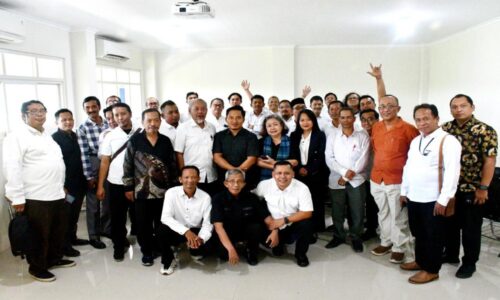 25 dari 26 Peserta Lulus UKW Angkatan ke-20 Unitomo, Ketua SMSI Banyuwangi Apresiasi Anggotanya Lulus Kompeten di Banyuwangi
