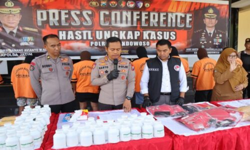 Operasi Tumpas Narkoba Semeru 2025, Polres Bondowoso Berhasil Amankan 11 Tersangka  di Banyuwangi