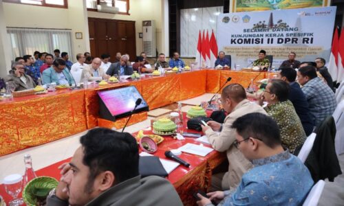 Komisi II DPR RI Apresiasi Digitalisasi Pelayanan Publik di Bali, Gubernur Koster Minta Dana TKD Tak Dikurangi