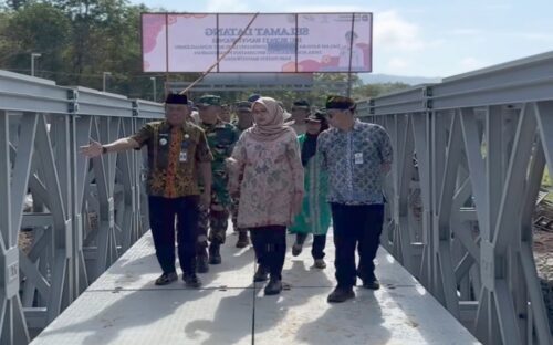 Jembatan Darurat Sungai Lembu Rampung, Akses Tiga Desa di Pesanggaran Kembali Normal di Banyuwangi