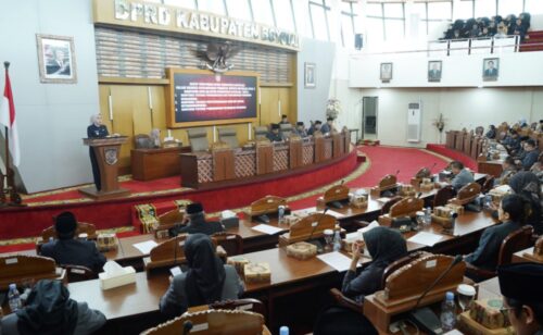 Bupati Boyolali Sampaikan Pendapat atas Tiga Ranperda Inisiatif DPRD pada Rapat Paripurna