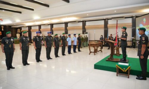 Pangdam Piek Budyakto Pimpin Sertijab dan Tradisi Laporan Korps Pejabat Kodam IX/Udayana