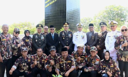 Peringati HUT ke-80 TNI, GM FKPPI Banyuwangi Hadiri Ziarah Nasional di TMP Wisma Raga Satria di Banyuwangi