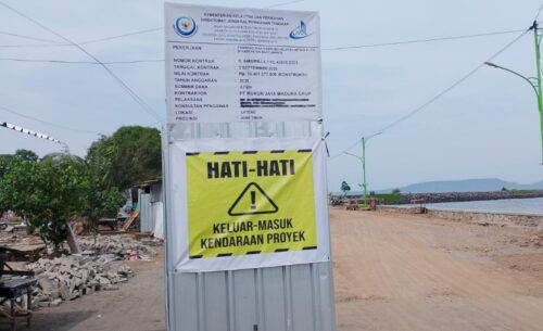 Proyek KKP di Banyuwangi Senilai Rp10,4 M Disorot: Asal Material Bangunan PT Rukun Jaya Madura Grup Dipertanyakan di