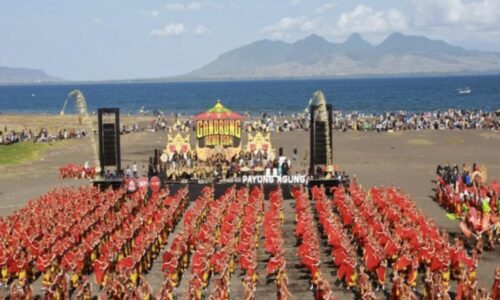 Ratusan Penari dari Luar Kota Ikut Ramaikan Gandrung Sewu 2025, Catat Jadwalnya! di Banyuwangi