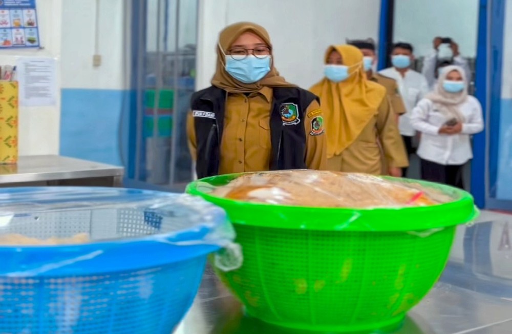 Cegah Keracunan Terulang, Bupati Ipuk Minta SPPG Banyuwangi Jaga Kualitas dan Higienitas Program MBG di Banyuwangi