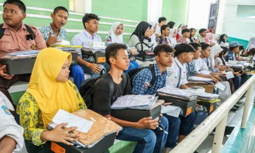 Tahun 2026, Pemkot Surabaya Beri Beasiswa Rp71,5 Miliar untuk 16.787 Pelajar SMA/SMK/MA