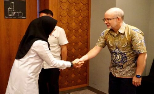 Bupati Ipuk Sambut Baik Rencana Aman Air Operasikan Penerbangan Seaplane Bali–Banyuwangi di Banyuwangi