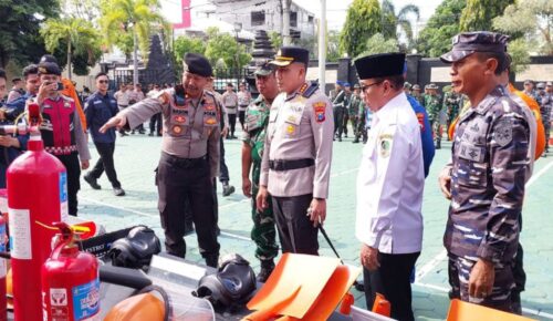 Polresta Banyuwangi Gelar Apel Kesiapsiagaan Hadapi Potensi Bencana Musim Penghujan di Banyuwangi