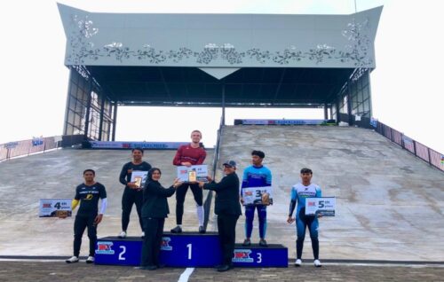 Pembalap Latvia Martins Emils Juara BMX Supercross 2025, Kagumi Lintasan Sirkuit Banyuwangi di Banyuwangi