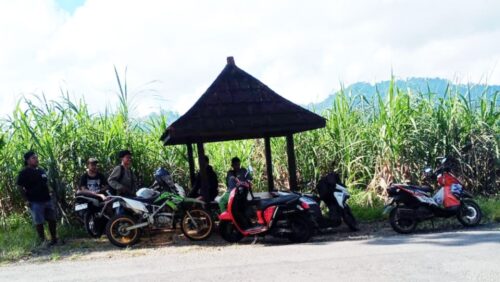 Protes Aktivitas Eksplorasi Tambang, Warga Desa Kandangan Lakukan Pengadangan Pekerja PT DSI di Banyuwangi