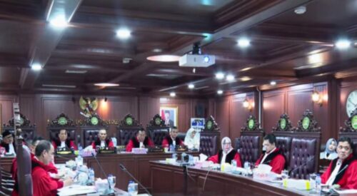 MKD Gelar Sidang Terbuka Atas Lima Anggota DPR RI Non-Aktif, Delapan Saksi Ahli Dihadirkan