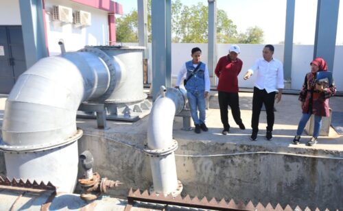 Cegah Banjir, Wali Kota Surabaya Minta Kontraktor Lembur Percepat Proyek Drainase