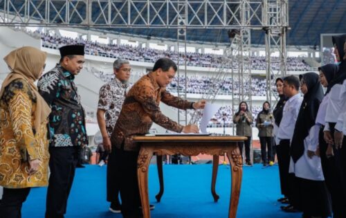 13.111 Pegawai Resmi Diangkat Jadi PPPK Paruh Waktu, Gubernur Jateng: Tingkatkan Kinerja dan Pelayanan Publik