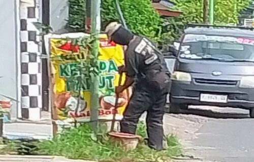 Pemasangan Tiang WiFi Biznet di Kebalenan Dipertanyakan, Warga Ungkap Tak Pernah Dilibatkan di Banyuwangi